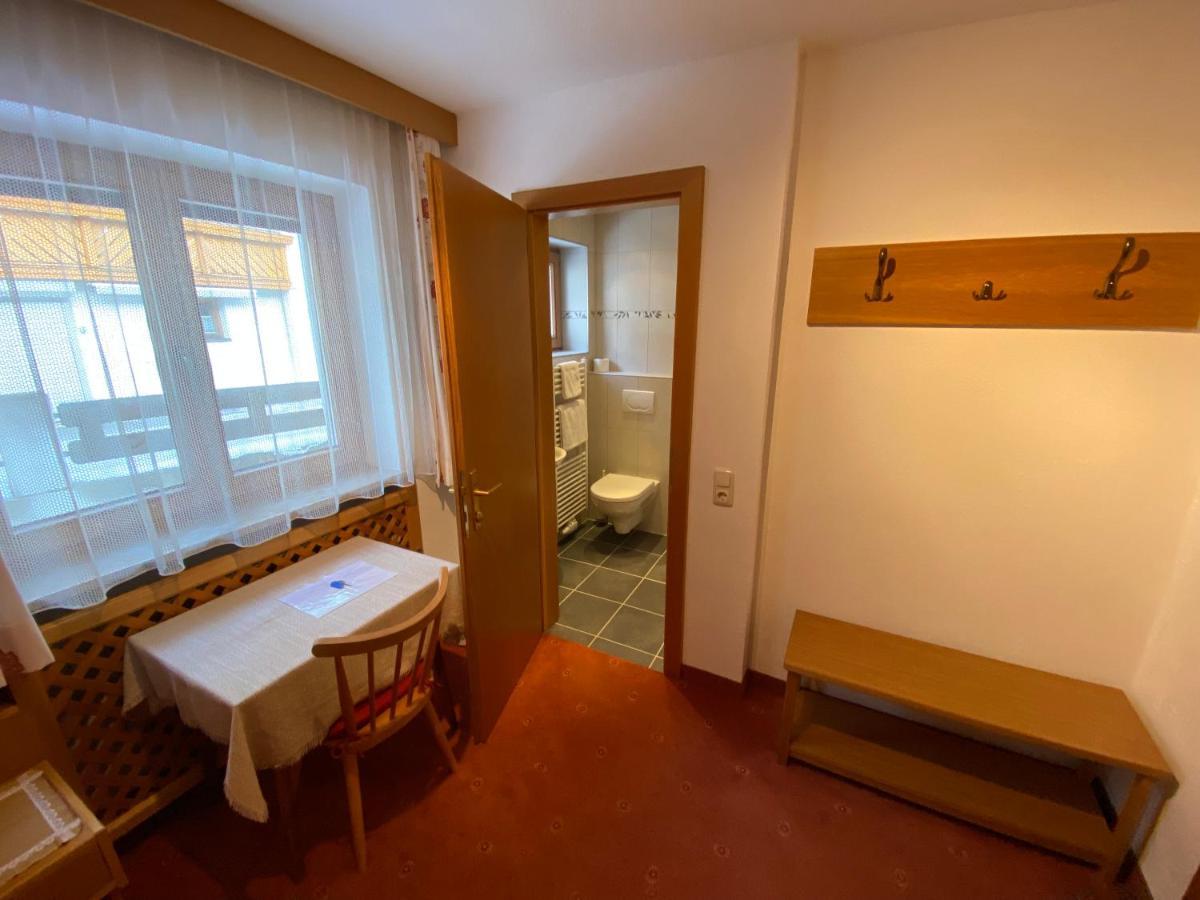 Pension Kandaharblick Pettneu am Arlberg Exterior foto